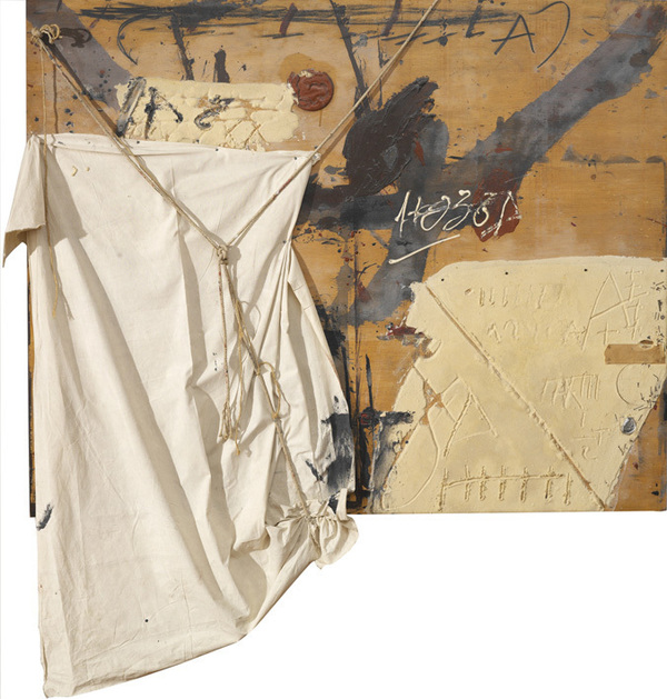 Antoni Tàpies Composición con ropa y cuerda