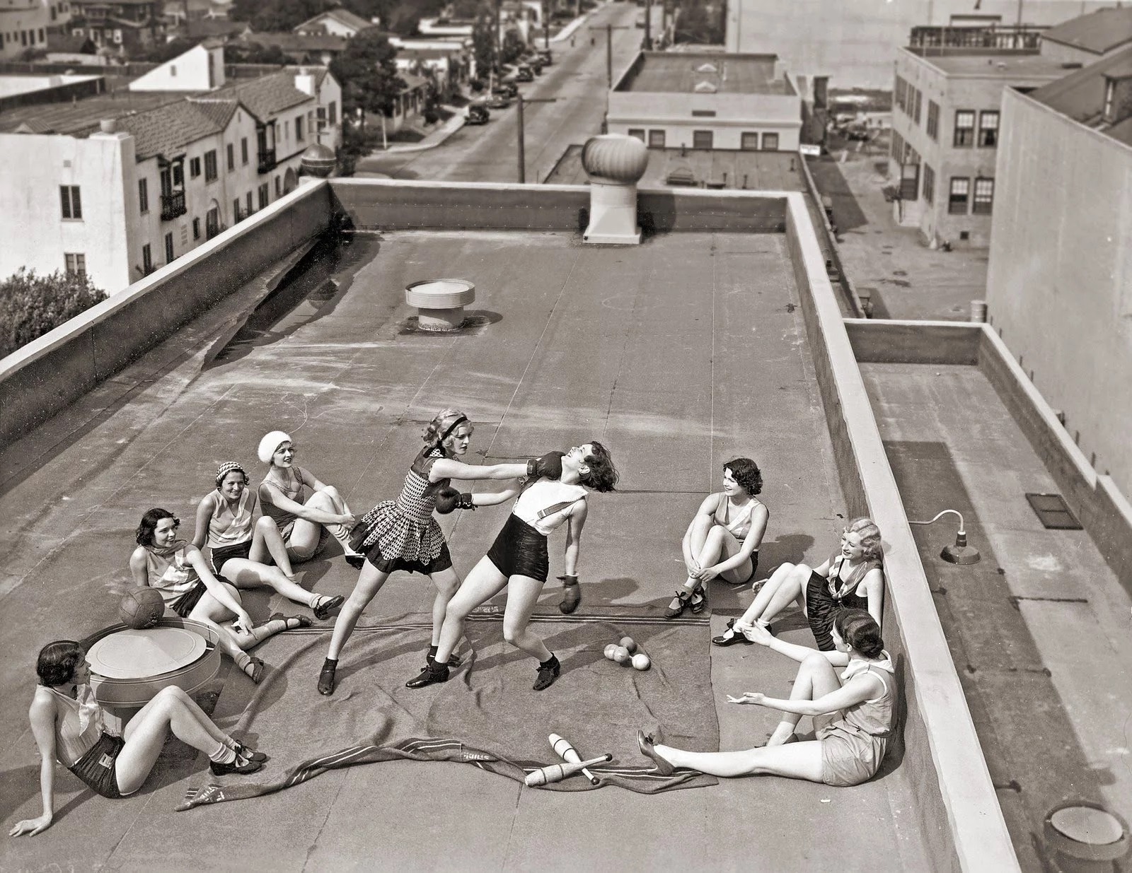 ¿Boxeadoras en un tejado? ¿Boxeadoras en un tejado?