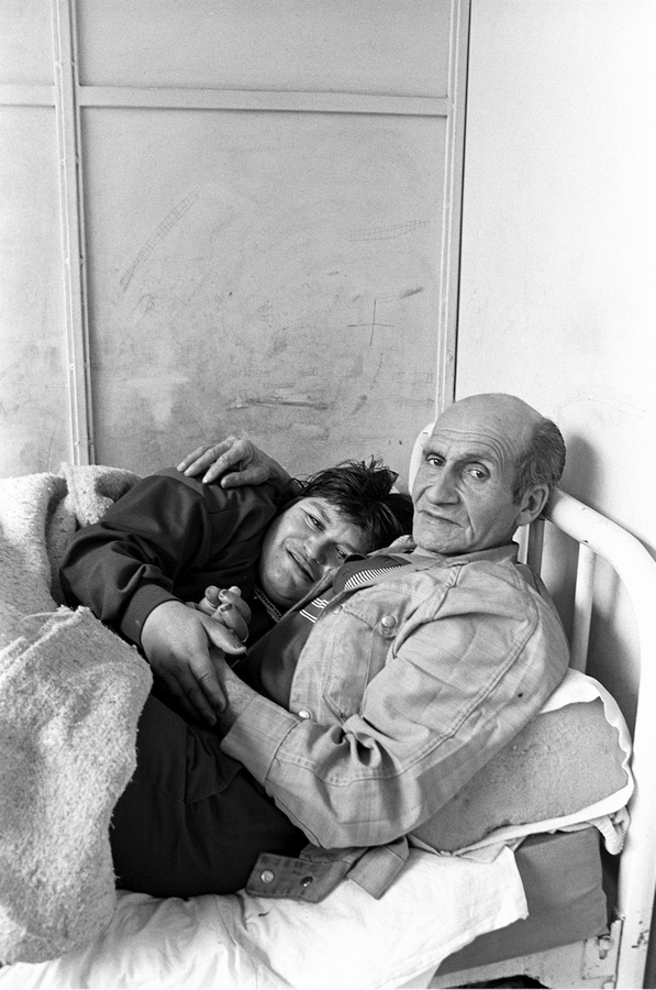 De la serie El infarto del alma de Paz Erráruriz. Hospital psiquiátrico de Putaendo, Chile. 1992 De la serie El infarto del alma de Paz Erráruriz. Hospital psiquiátrico de Putaendo, Chile. 1992