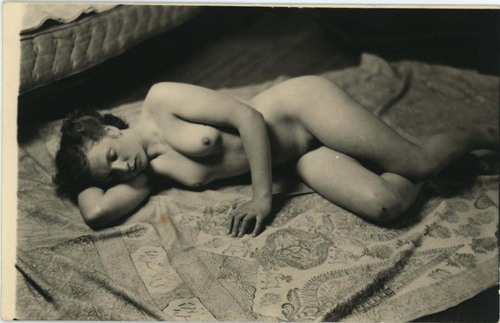 Nude de Willie Kessels (1930) Nude de Willie Kessels (1930)